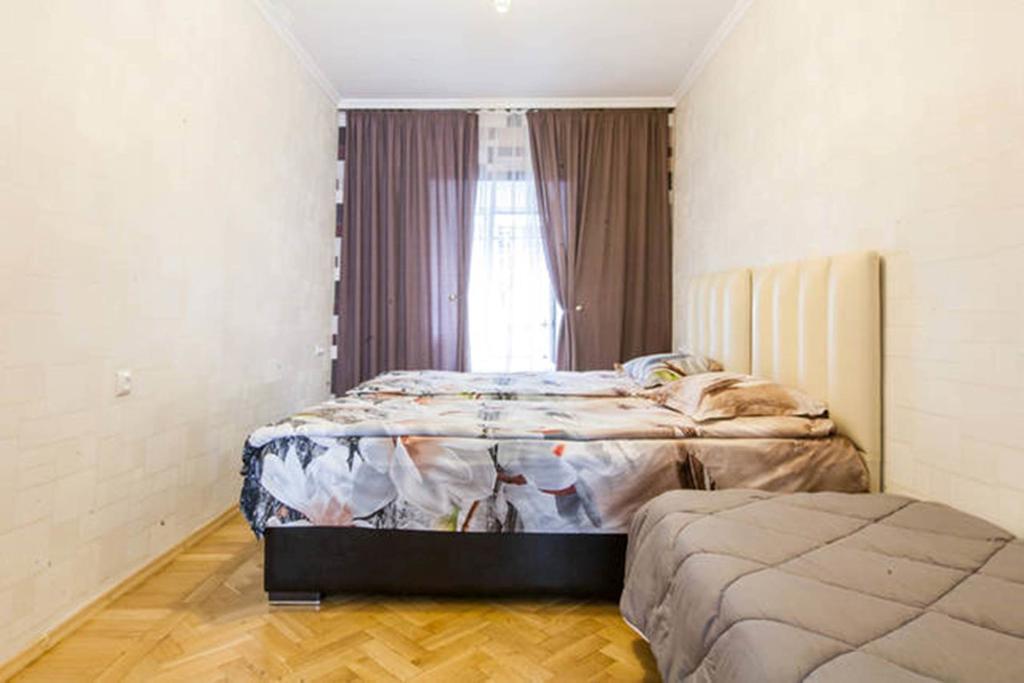 Garry Apartment Tbilisi Bagian luar foto